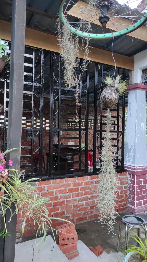 Tempat Melepak Outdoor