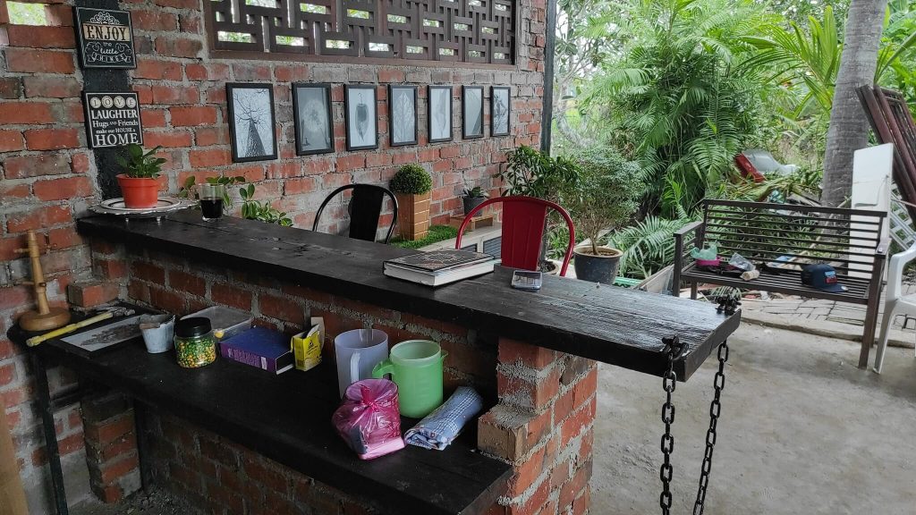 Tempat Melepak Outdoor