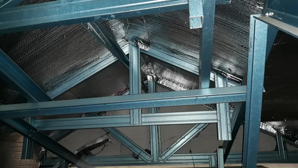 Risiko Penggunaan Bumbung Jenis Metal Deck Step