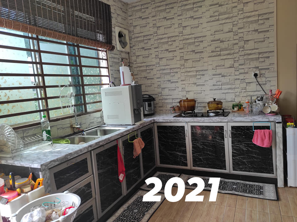 Projek Ubahsuai Dapur Mengikut Tahun Guna Wallpaper
